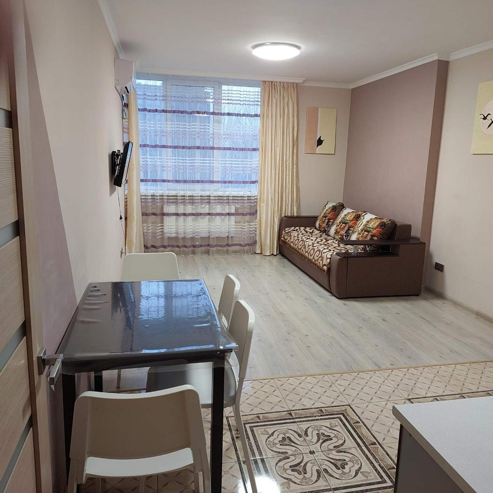 Теремки Kiev Extérieur photo